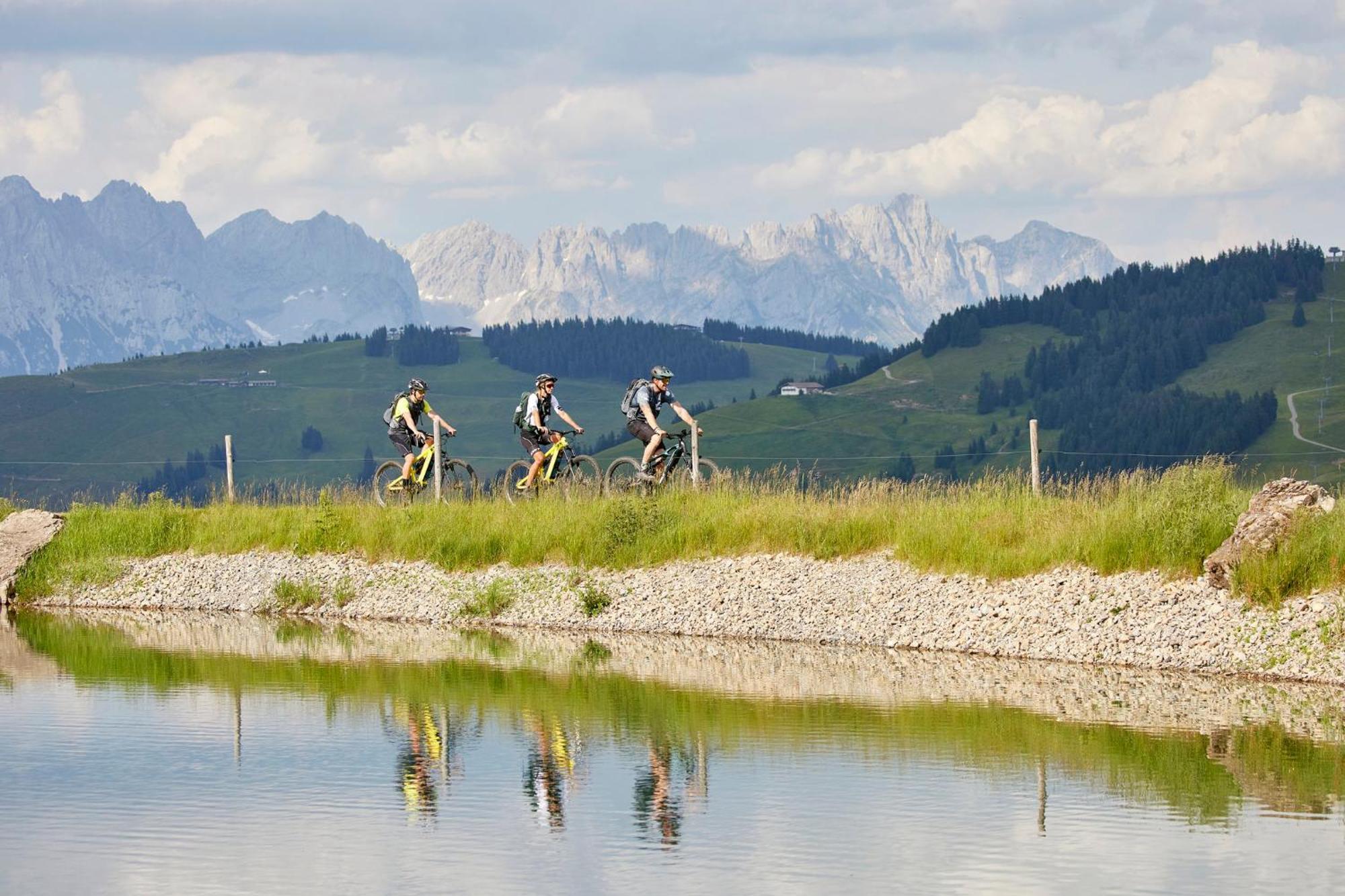 Das Hohe Salve Sportresort, 4 Sterne Superior Гопфгартен-ім-Бріксенталь Екстер'єр фото